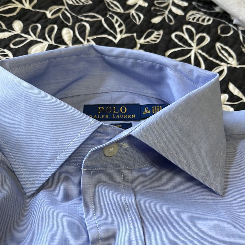 (241)New Mens long sleeve casual shirt by Polo Ralph Lauren. Size 17-32/33. Blue - Picture 2 of 8